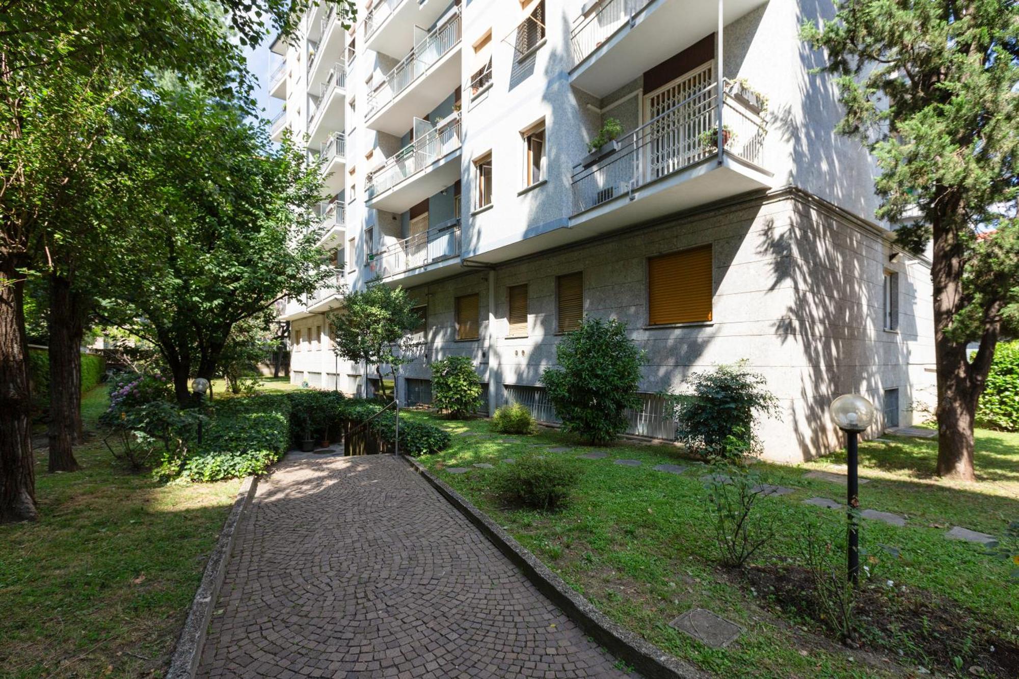 Ca' Granda M5 & Bicocca - Apartment With Parking Milano Exteriör bild